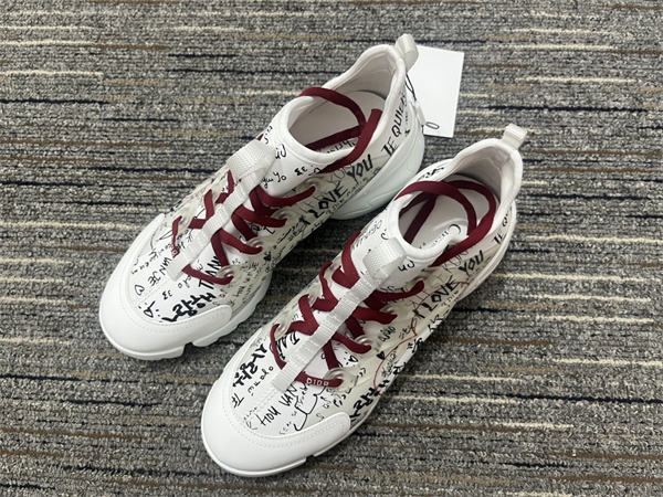 DR Sneakers