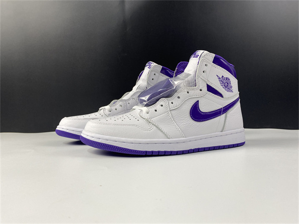 Air Jordan 1 WMNS “Court Purple”