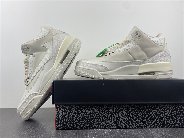 Travis Scott x Air Jordan 3 “Palomino”