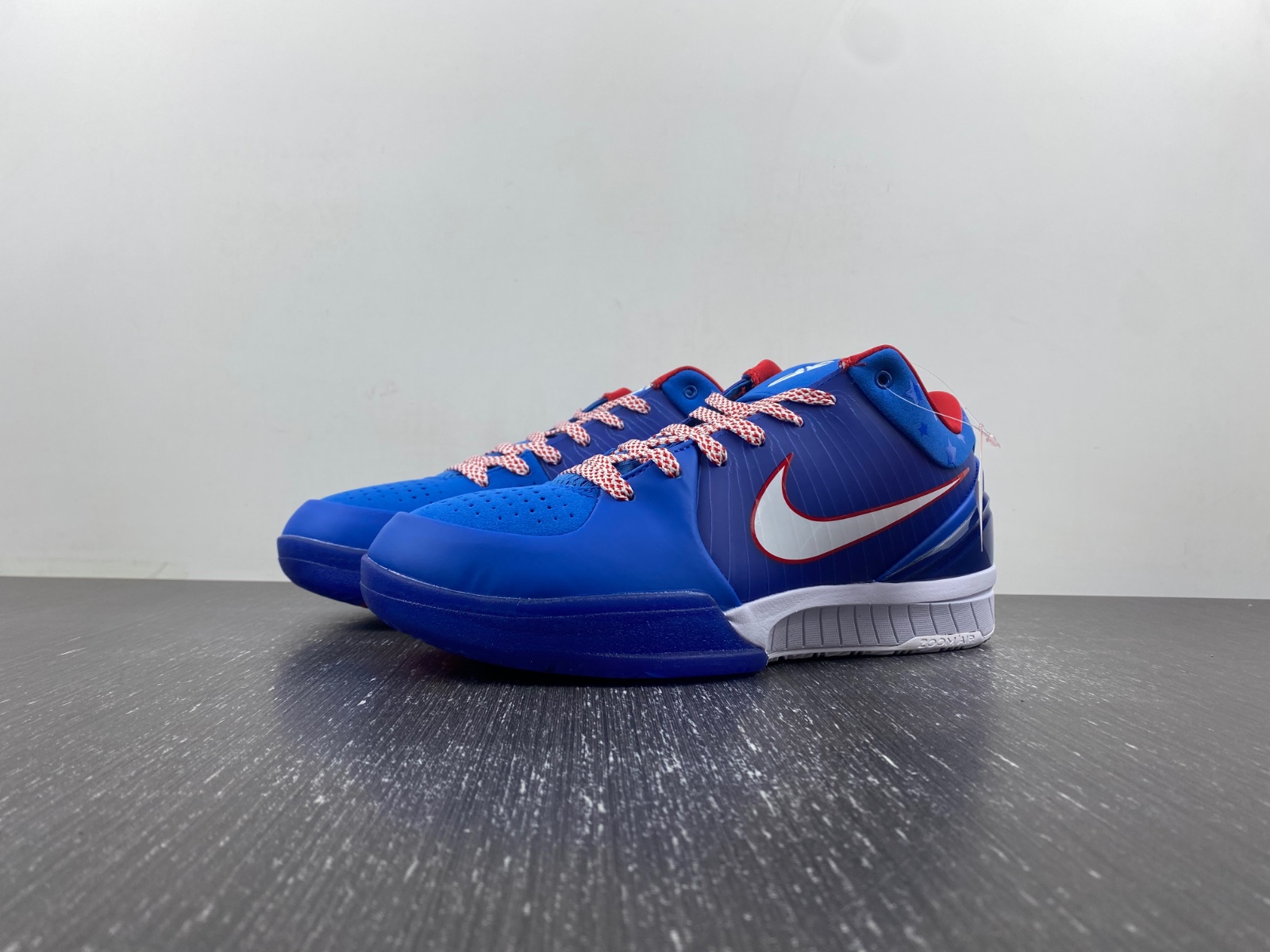 Nike Kobe 4 Protro “Philly”