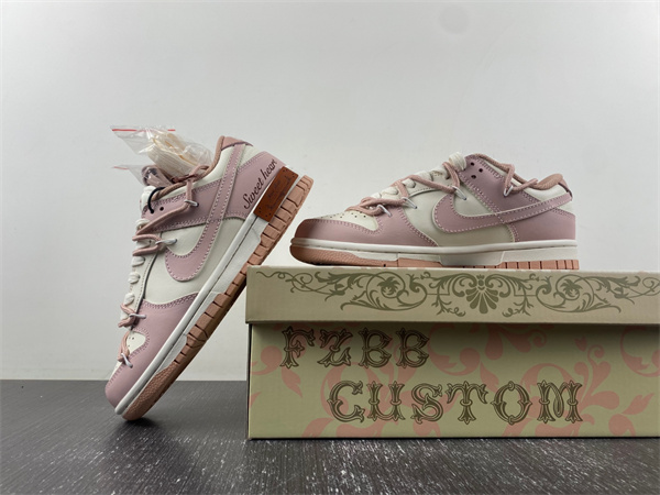 Nike SB Dunk Low