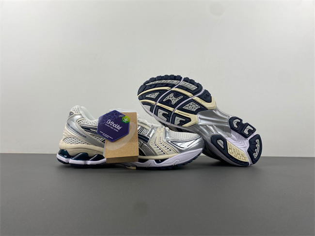 GEL KAYANO 14 