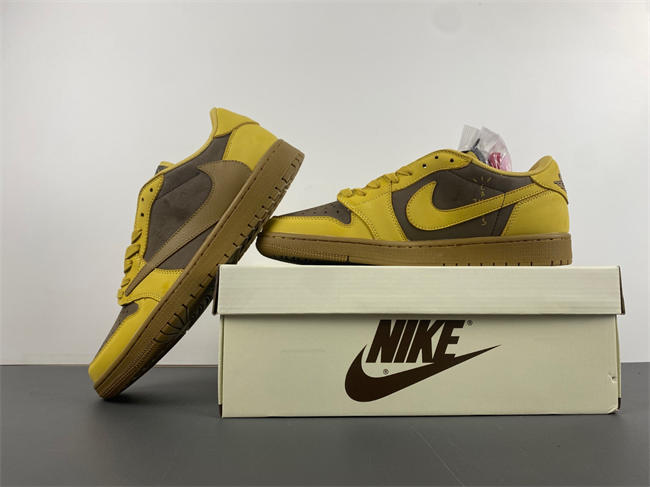 TRAVIS SCOTT JORDAN 1 LOW OG SP ‘DRAB BROWN’ DM7866-665