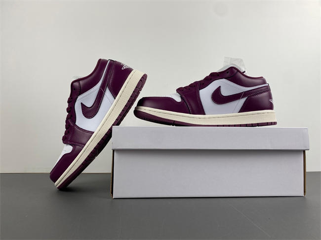 Air Jordan 1 Low  DC0774-161