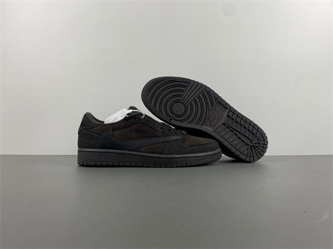 Travis Sco tt x Air Jordan 1 Low OG DM7866-202