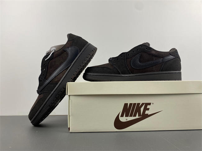 Travis Sco tt x Air Jordan 1 Low OG DM7866-202