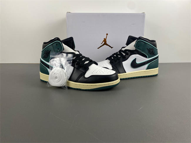 AIR JORDAN 1 MID SE "LEGEND PINK" GS SHOES  FQ7818-100
